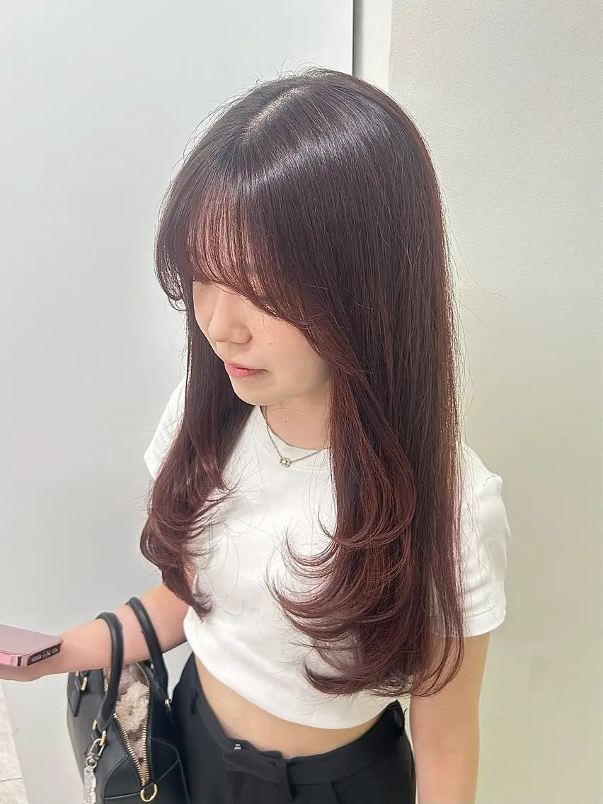 セミロング カラー ヘアアレンジ カット ヘアカラー トリートメント 梅木李奈🕊️ レイヤー/ハイトーンのヘアスタイル