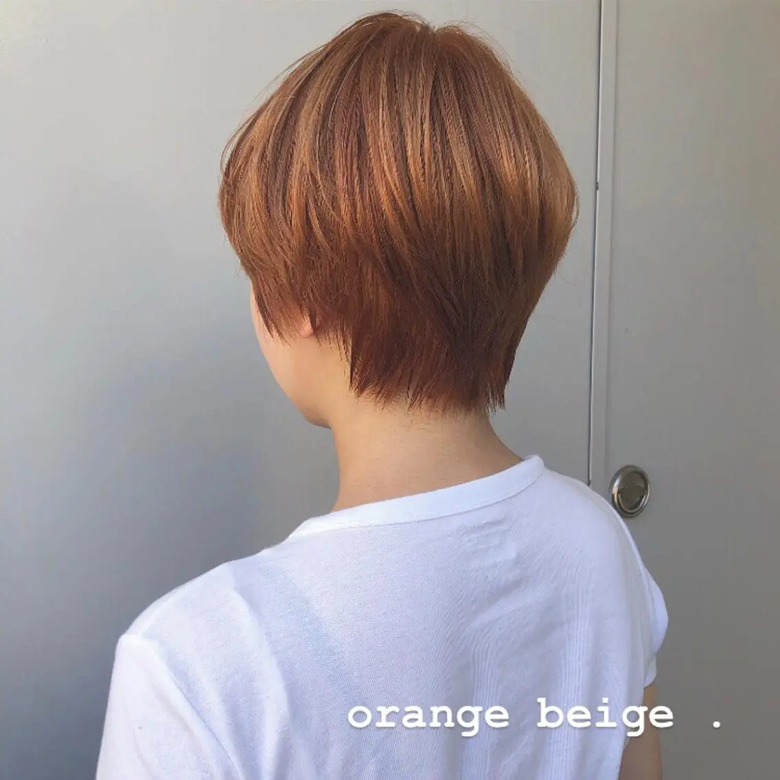 ショート カラー パーマ ヘアアレンジ ベージュカラー オレンジ オレンジベージュ トレンド眉🌈✨ arisaの眉毛・アイブロウイメージ