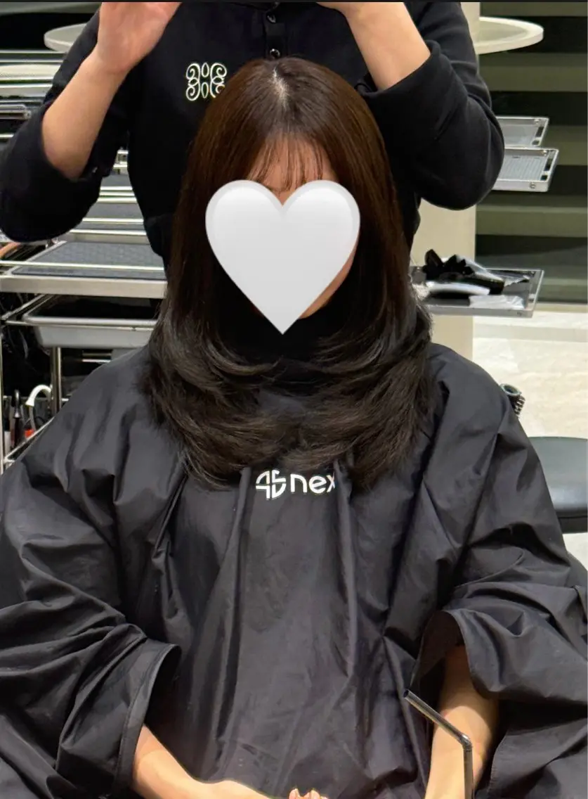 ミディアム カット ヘアカラー トリートメント 透明感カラー/ 表参道/こはるのヘアスタイル