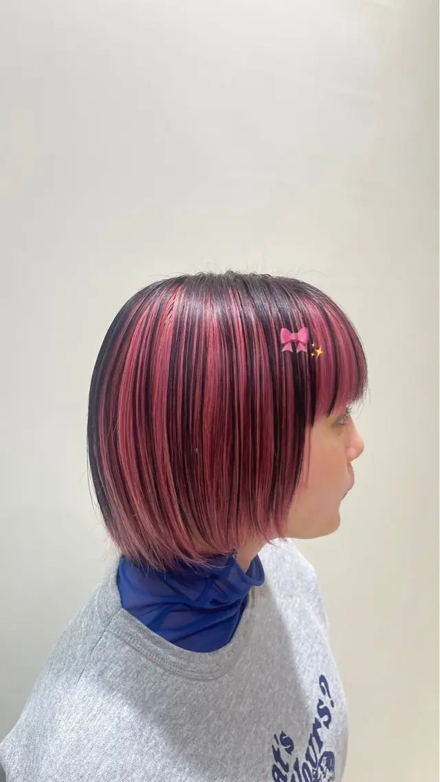 ショート カラー 鈴木 花連のヘアスタイル