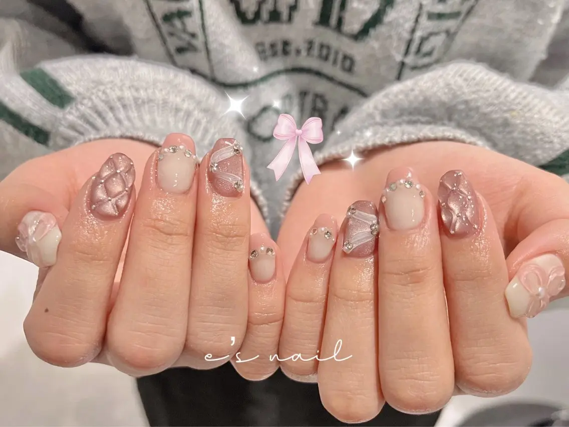 ネイル ハンドネイル ハンドケア e’s nail Lumièreのネイルデザイン