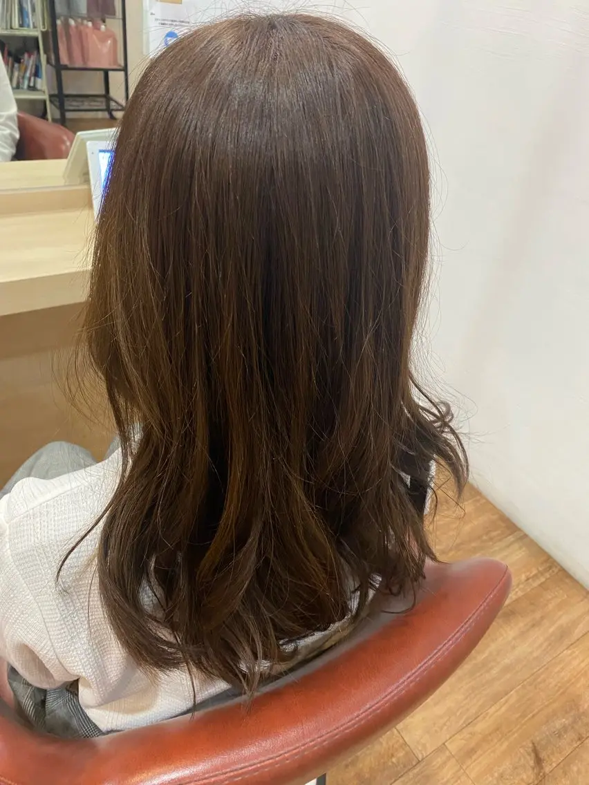 ロング アトリエファゴ Chikanoのヘアスタイル