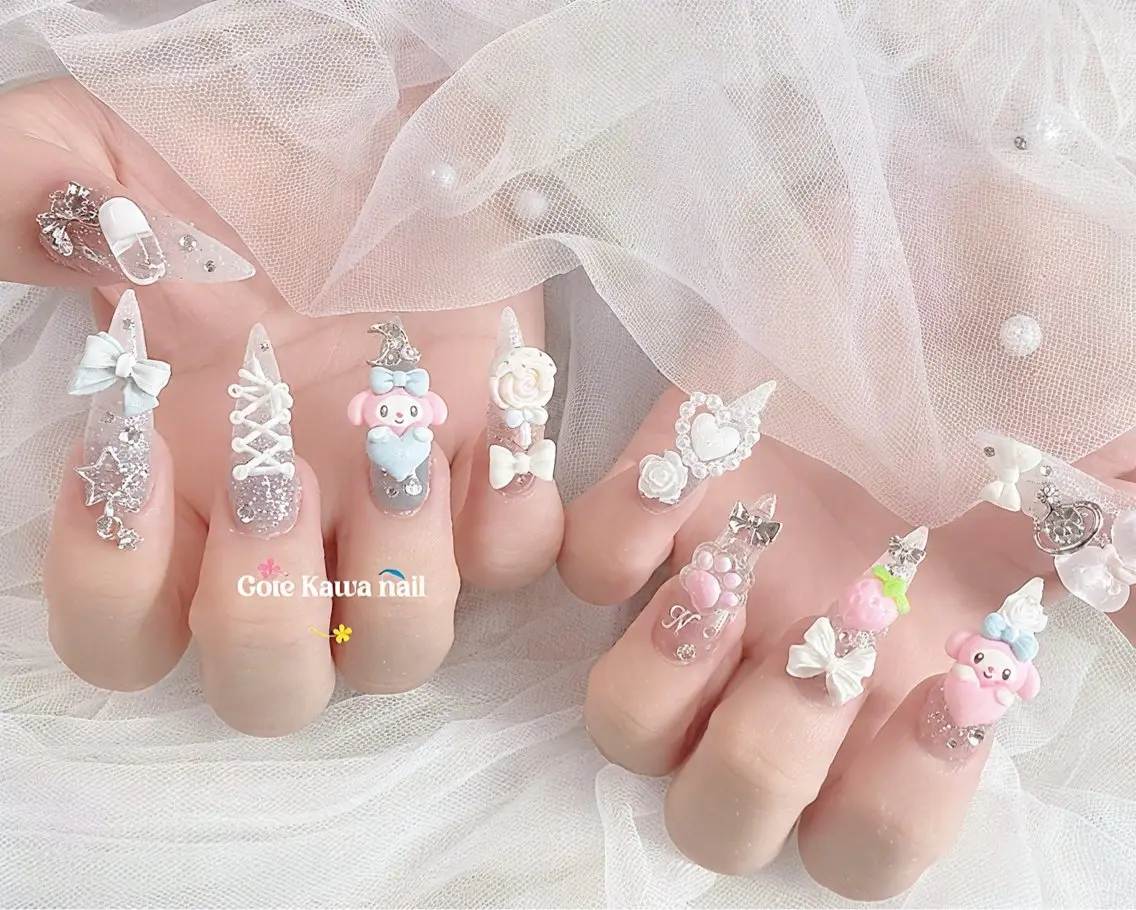 ネイル フラッシュネイル グラデーション 持ち込み 夏ネイル ハンドネイル ハンドケア Gote Kawa nail salonのネイルデザイン
