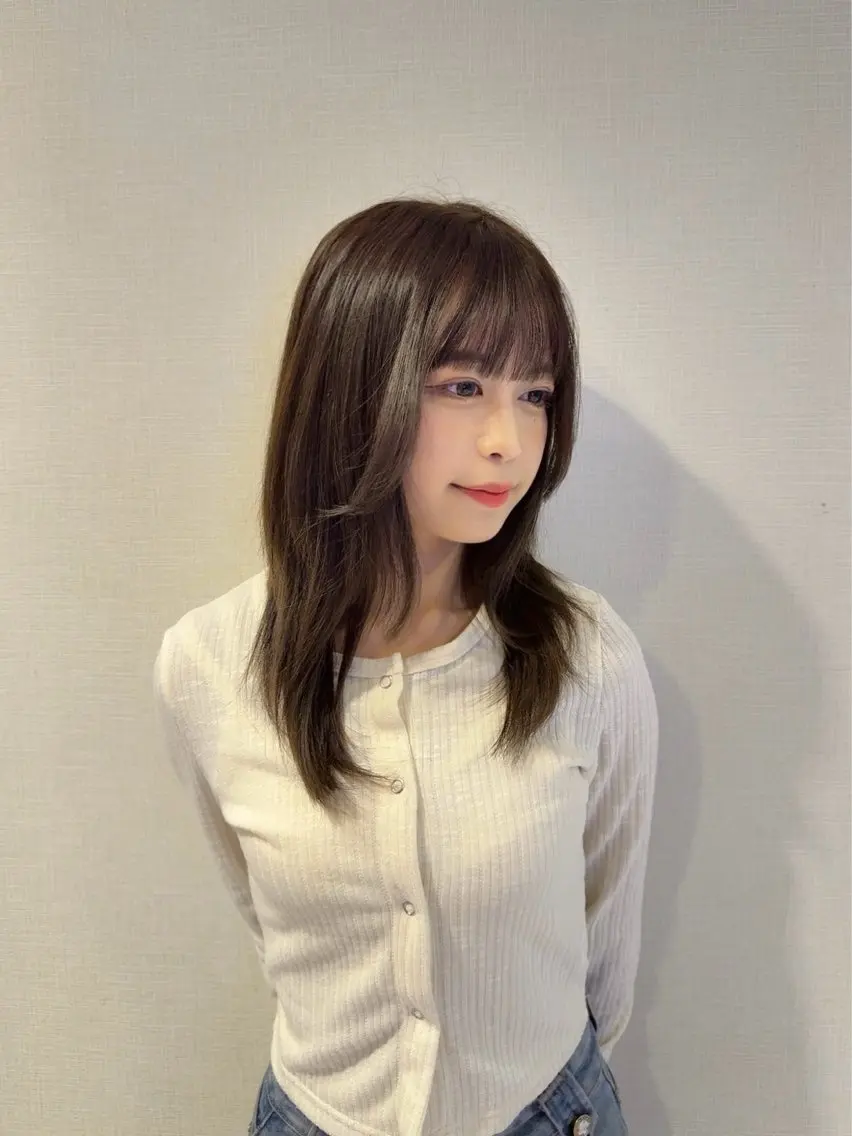 ロング レイヤーカット 佐藤 ウィリアムのヘアスタイル