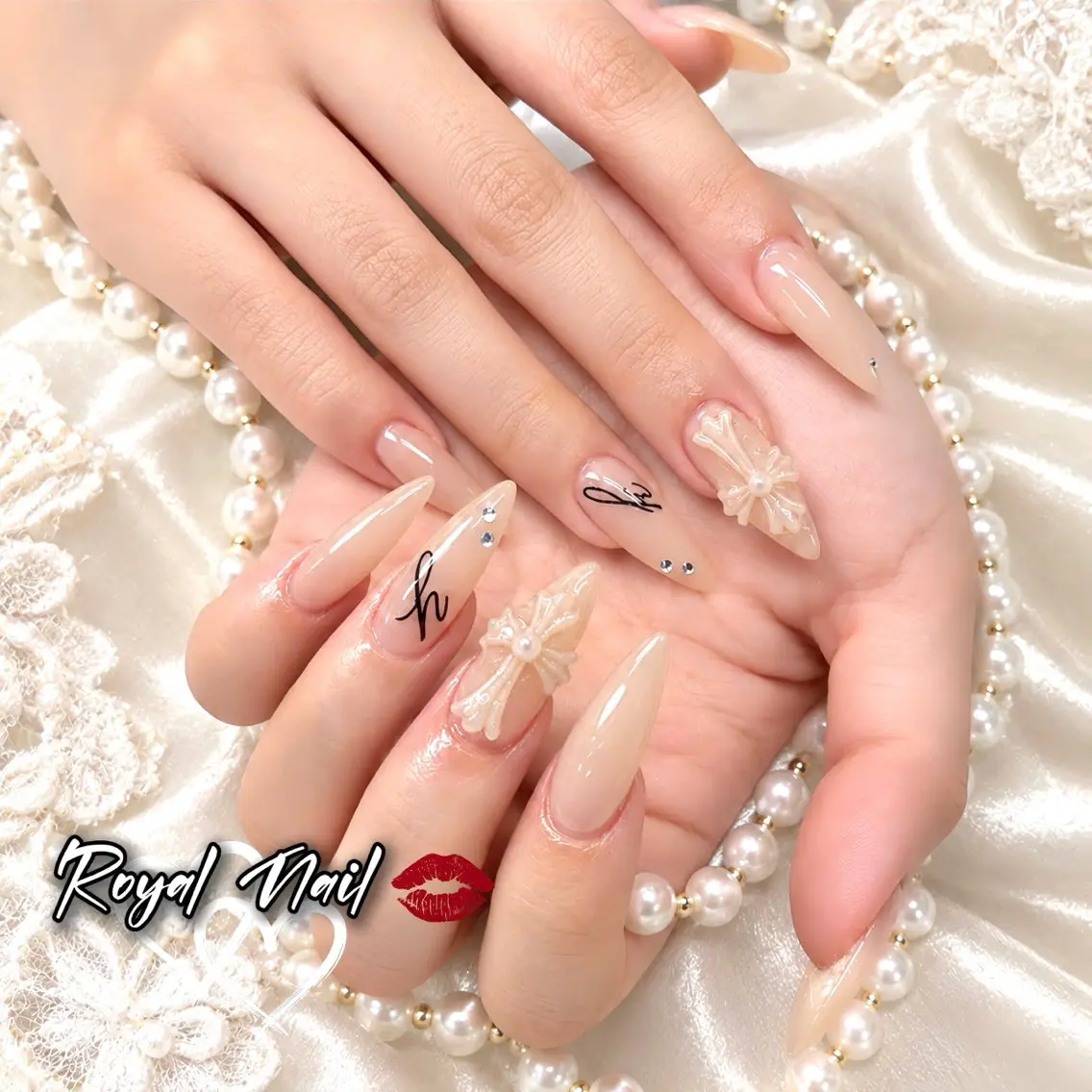 ネイル 韓国ネイル マグネットネイル 持ち込み ハンドネイル RINA Nail_Royalのネイルデザイン