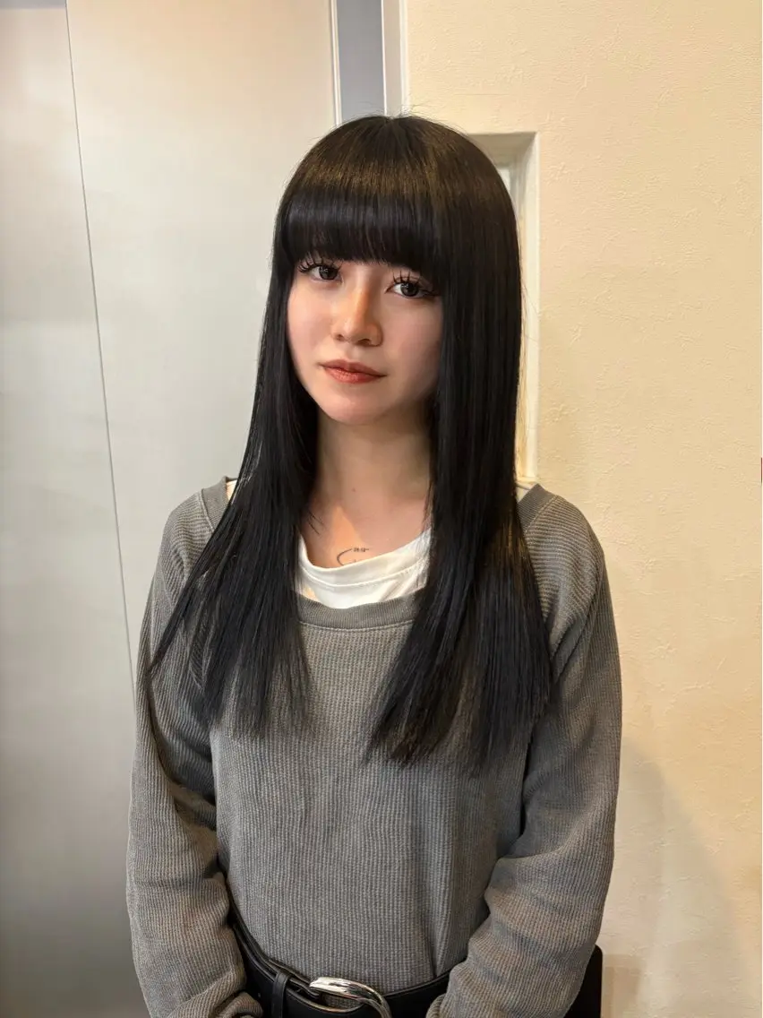 カラー 黒髪 透明感カラー ヘアカラー なんば、心斎橋🍓 ハイトーンnicoのヘアスタイル