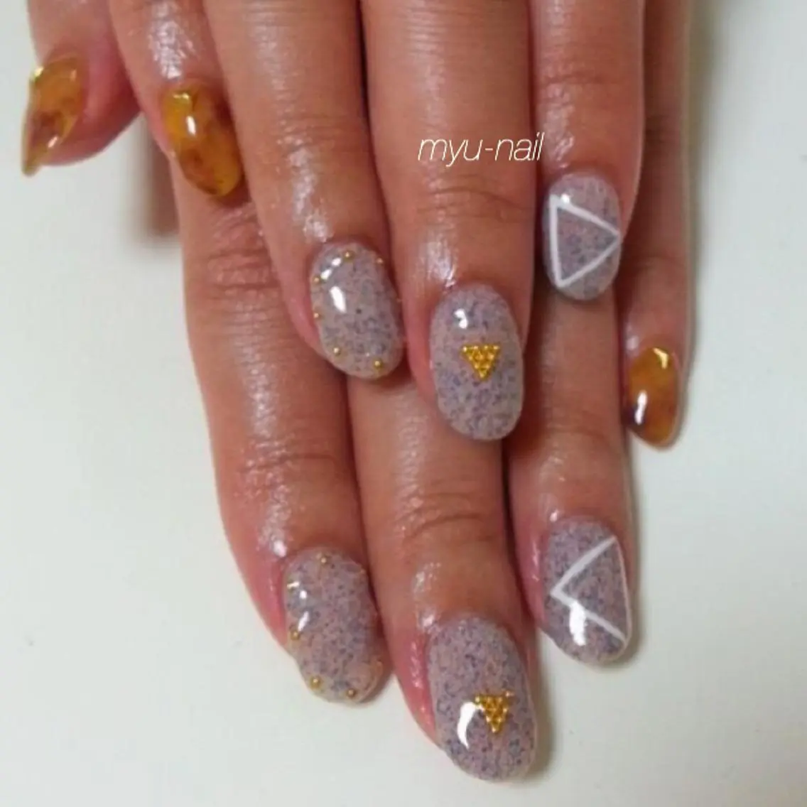 ネイル アートネイル べっ甲ネイル ホームサロン myu-nailのネイルデザイン