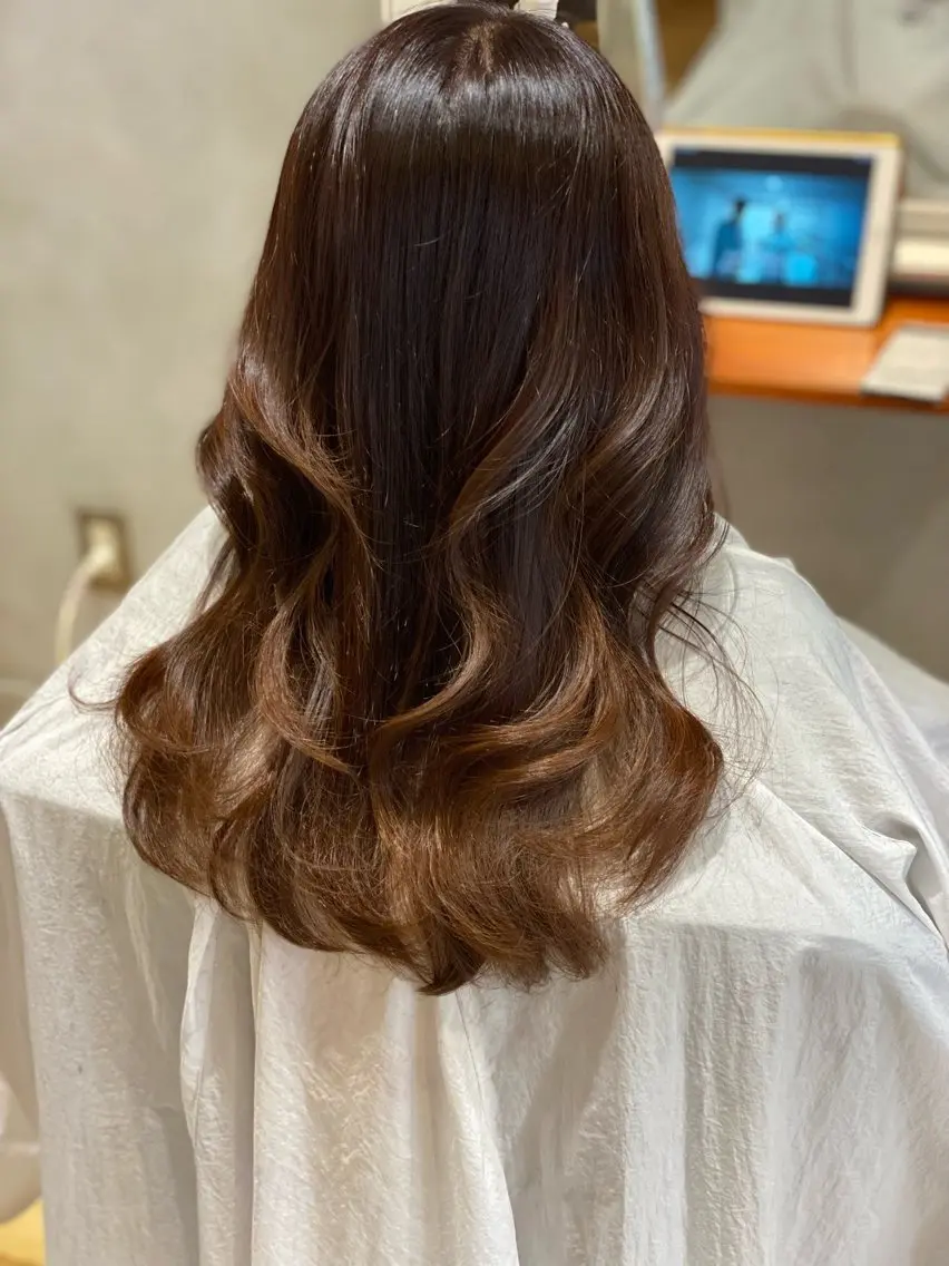 カット＋サラツヤトリートメントの写真
