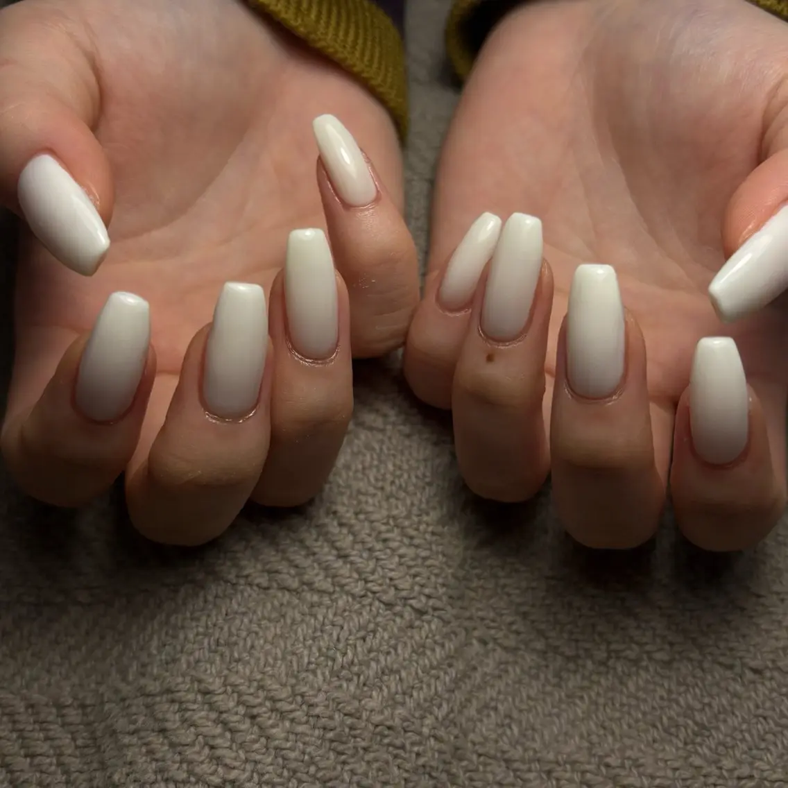 one color nailの写真