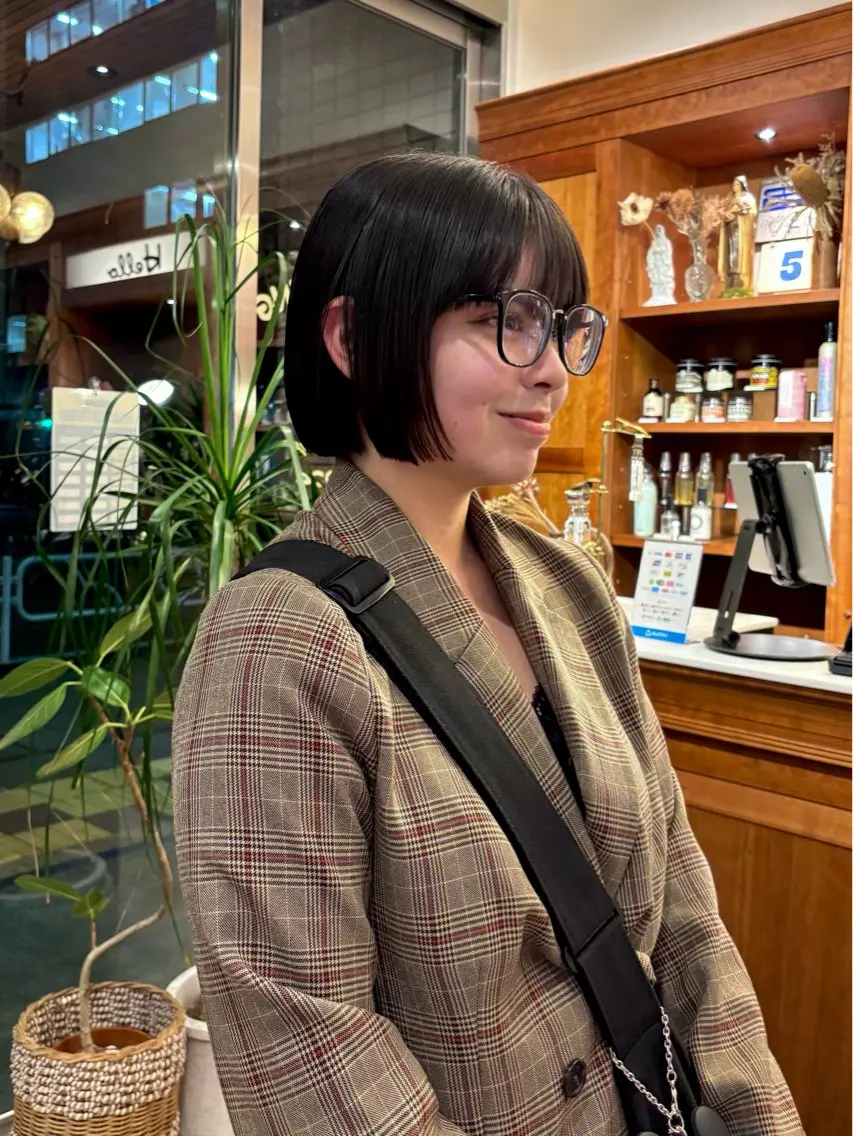 ショート ワイドバング SASAnagano 堀内未梨のヘアスタイル