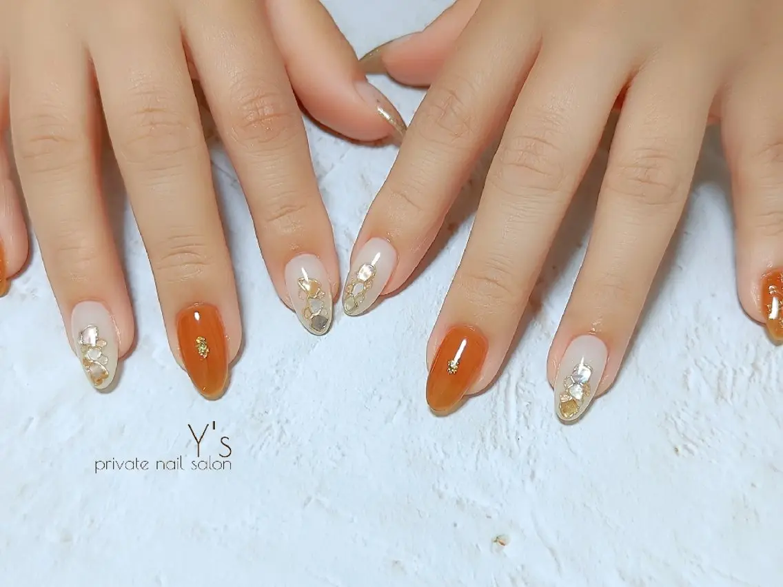ネイル ハンドネイル YUMI NAGAI  のネイルデザイン
