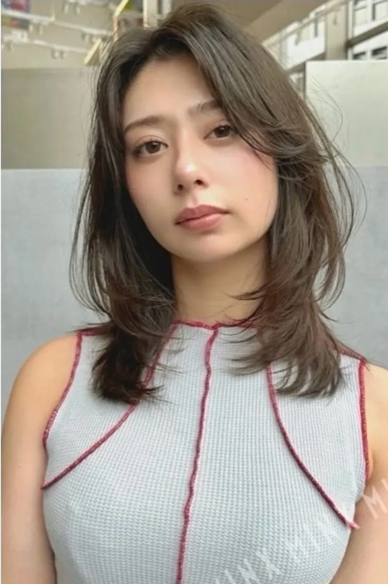 ミディアム ✨センターパート✨ MINXTAISEIのヘアスタイル