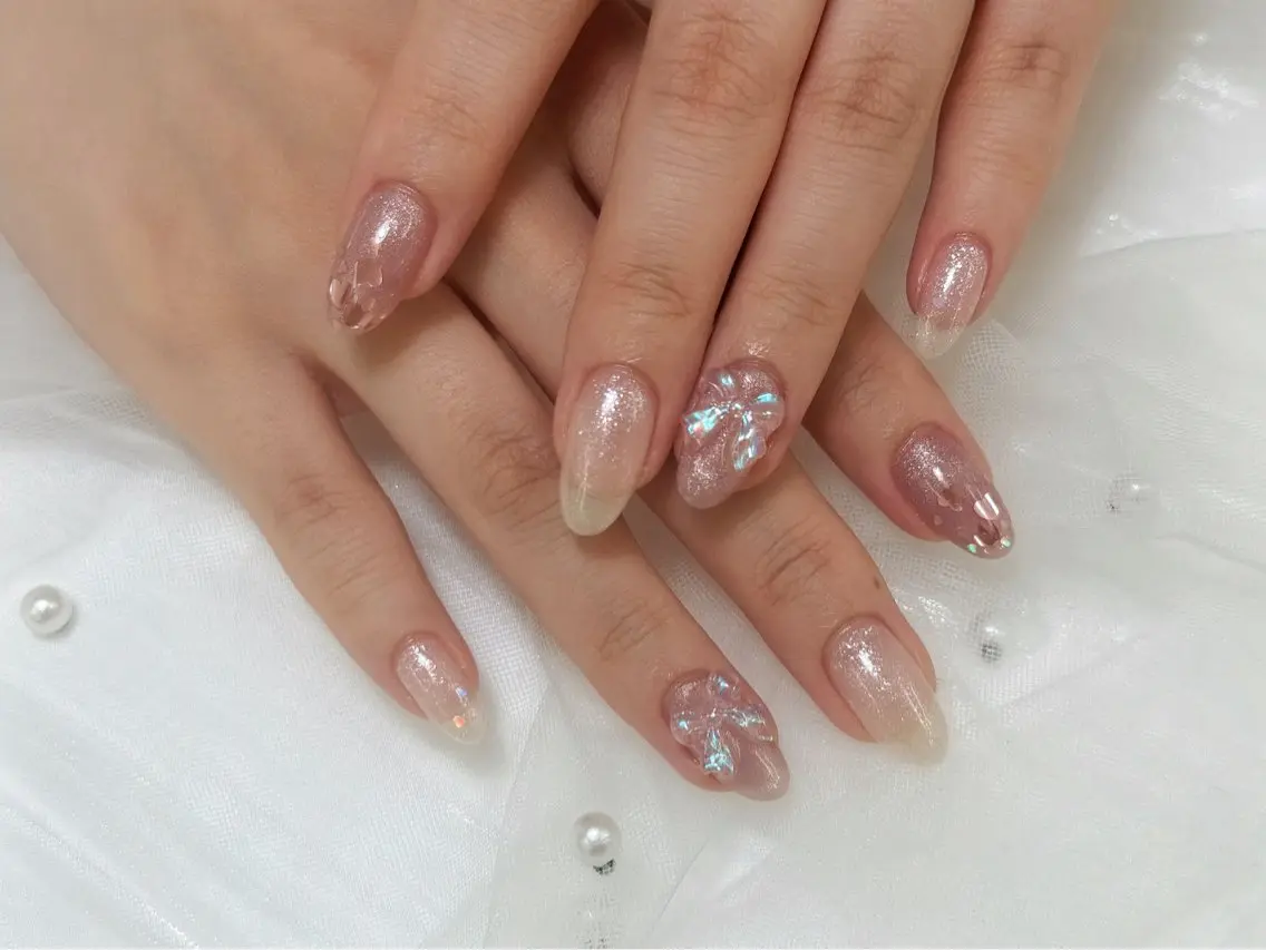 ネイル ハンドネイル RUBYネイルサロン 9Caratsのネイルデザイン