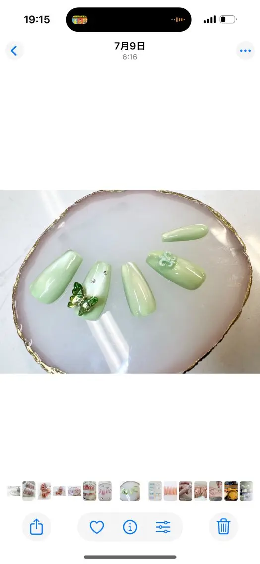 ネイル アートネイル フットネイル フレンチネイル ジェルネイル ガラスフレンチ Queeens nailのネイルデザイン