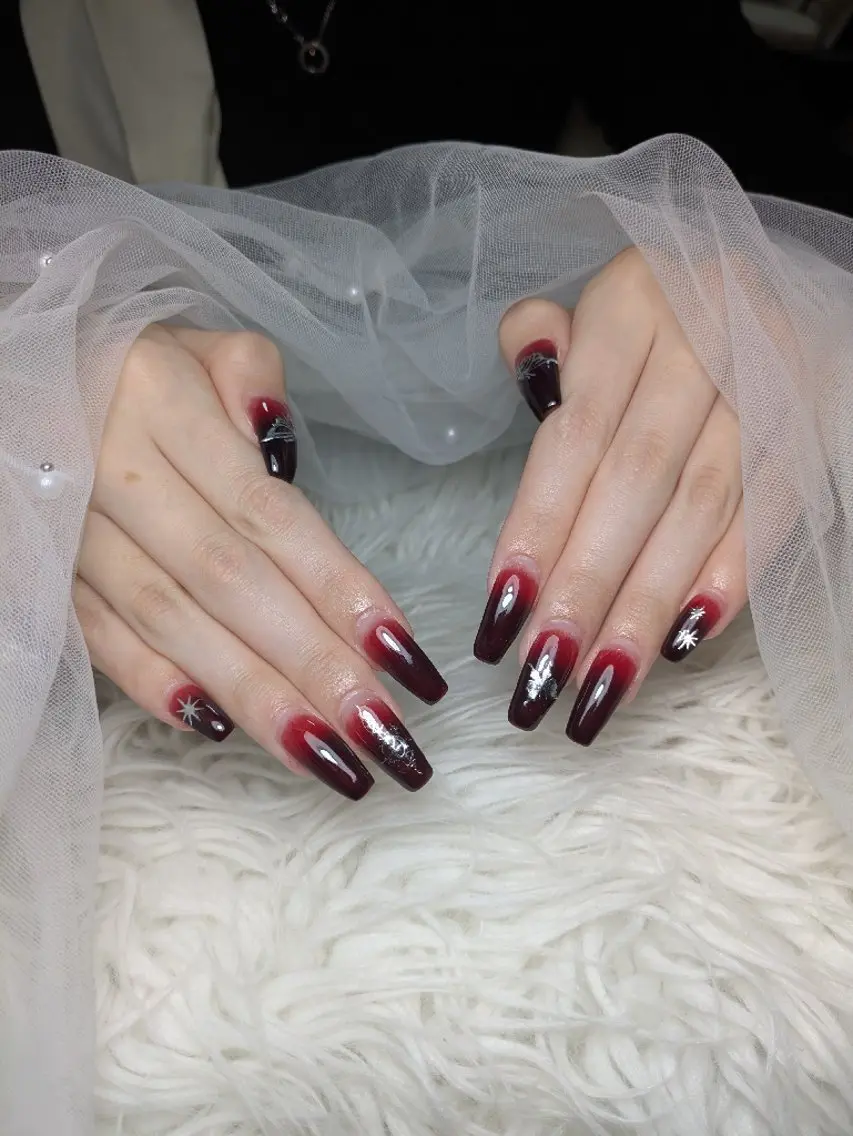 ネイル Queen Nail 研修生のネイルデザイン