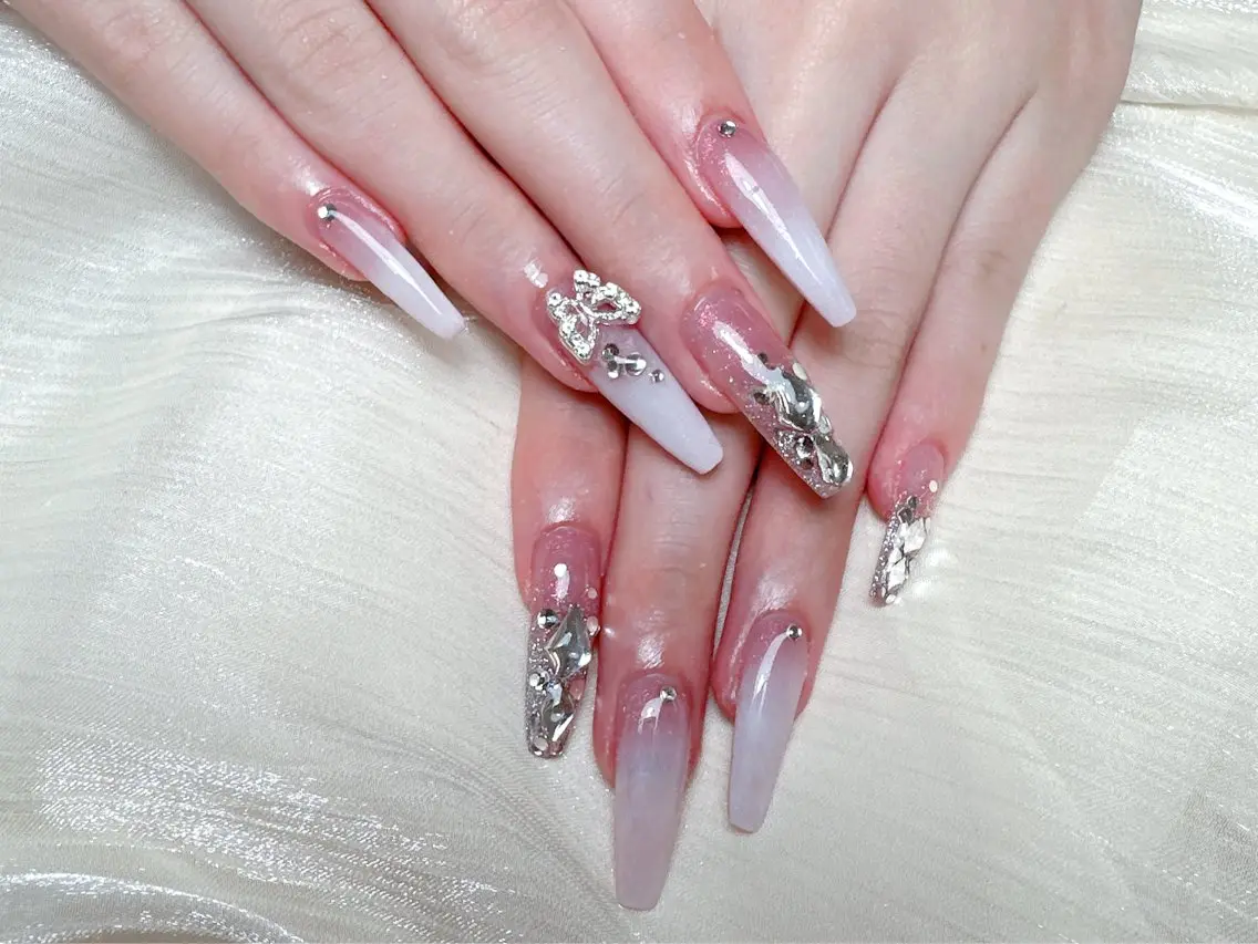 ネイル ハンドネイル 🎀Ｍ nails✨ ビューティーのネイルデザイン