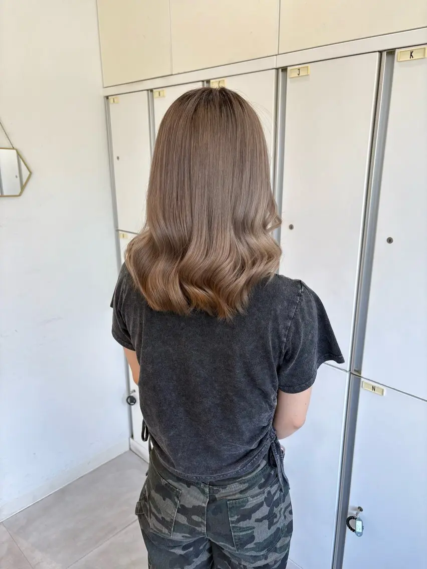 カラー 🫧松尾彩舞樹🫧 アレンジ/艶カラー✨のヘアスタイル