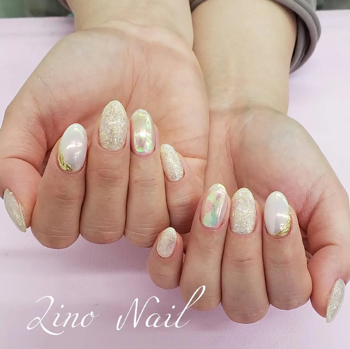 ネイル オーロラネイル カジュアル ジェルネイル 氷ネイル・うるうるネイル キラキラネイル Lino Nailのネイルデザイン