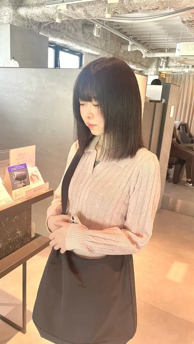 ミディアム カラー カット ヘアカラー トリートメント CHERIM ❤️🔥新家光葉のヘアスタイル