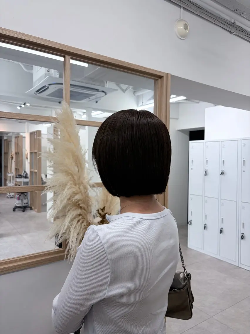 ミディアム カラー ブラウンカラー マロンブラウン ボブ カット ヘアカラー うる艶レイヤー透明感 カラー/gima🌱のヘアスタイル