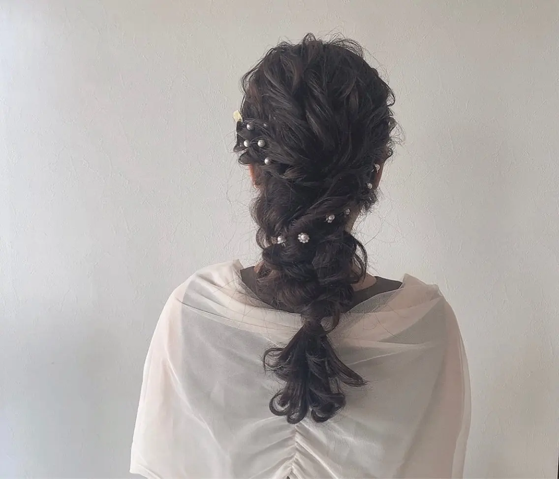 ヘアアレンジ KANA 駐車場ありお子様歓迎のマツエク・マツパデザイン