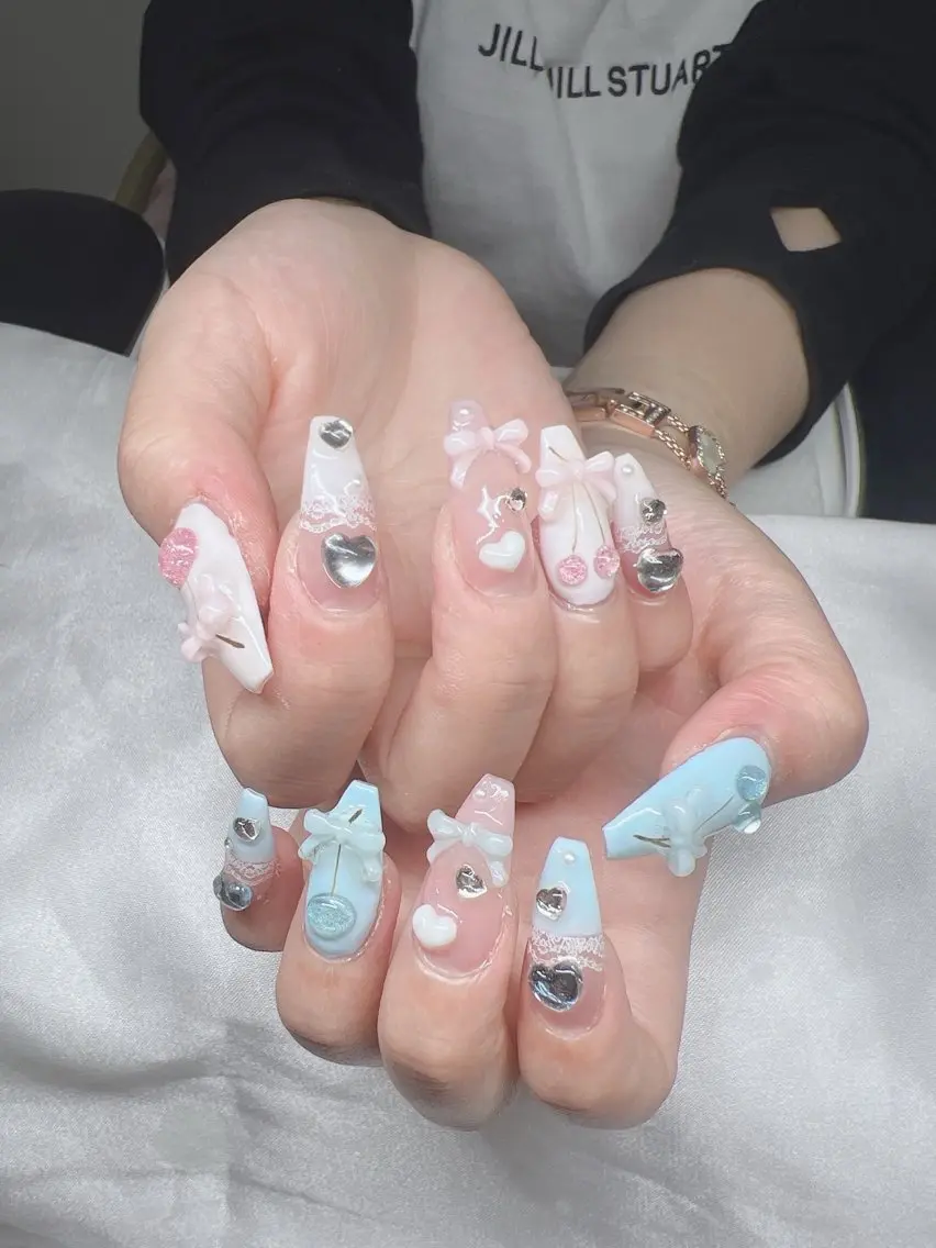 ネイル 長さ出し グラデーション キラキラネイル マグネットネイル ニュアンスネイル Lee Nails チップ長さだし専門店のネイルデザイン