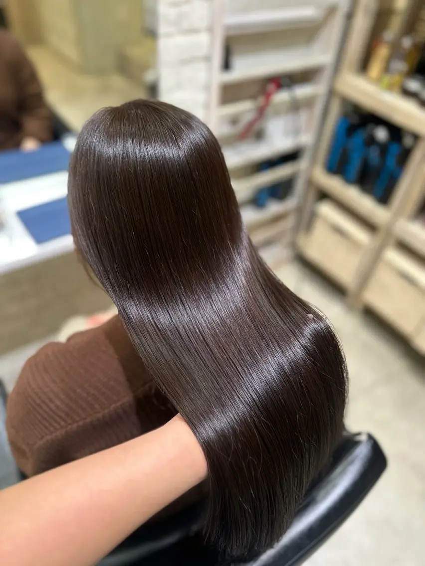 ロング 縮毛矯正 🖤KURUMI🖤 潤艶・髪質改善のヘアスタイル