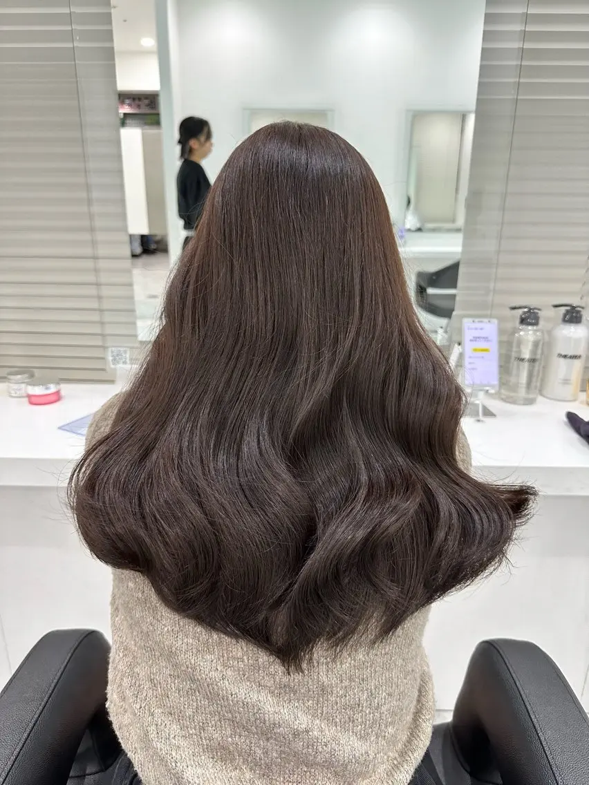カラー 安原 幸生のヘアスタイル
