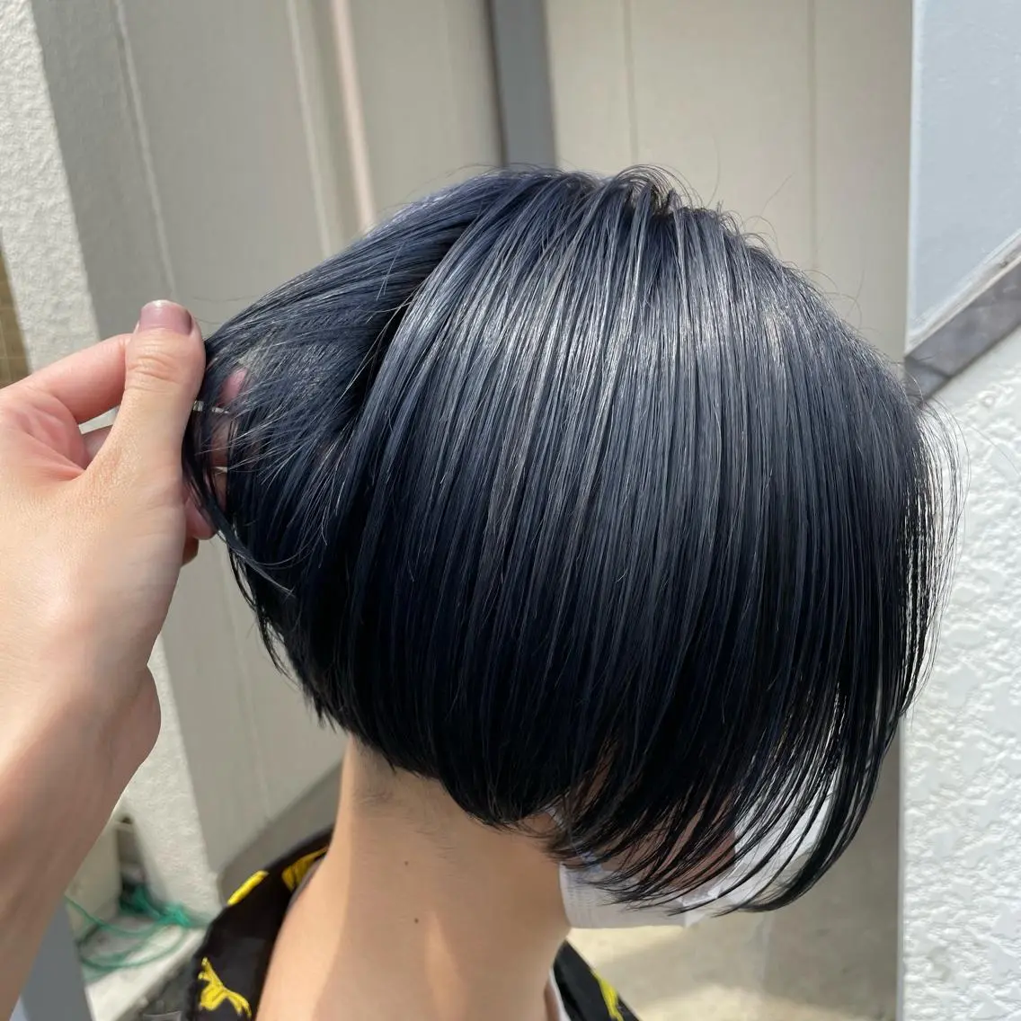 ショート カラー インナーカラー 推し ブリーチ 髪質改善のヘアスタイル