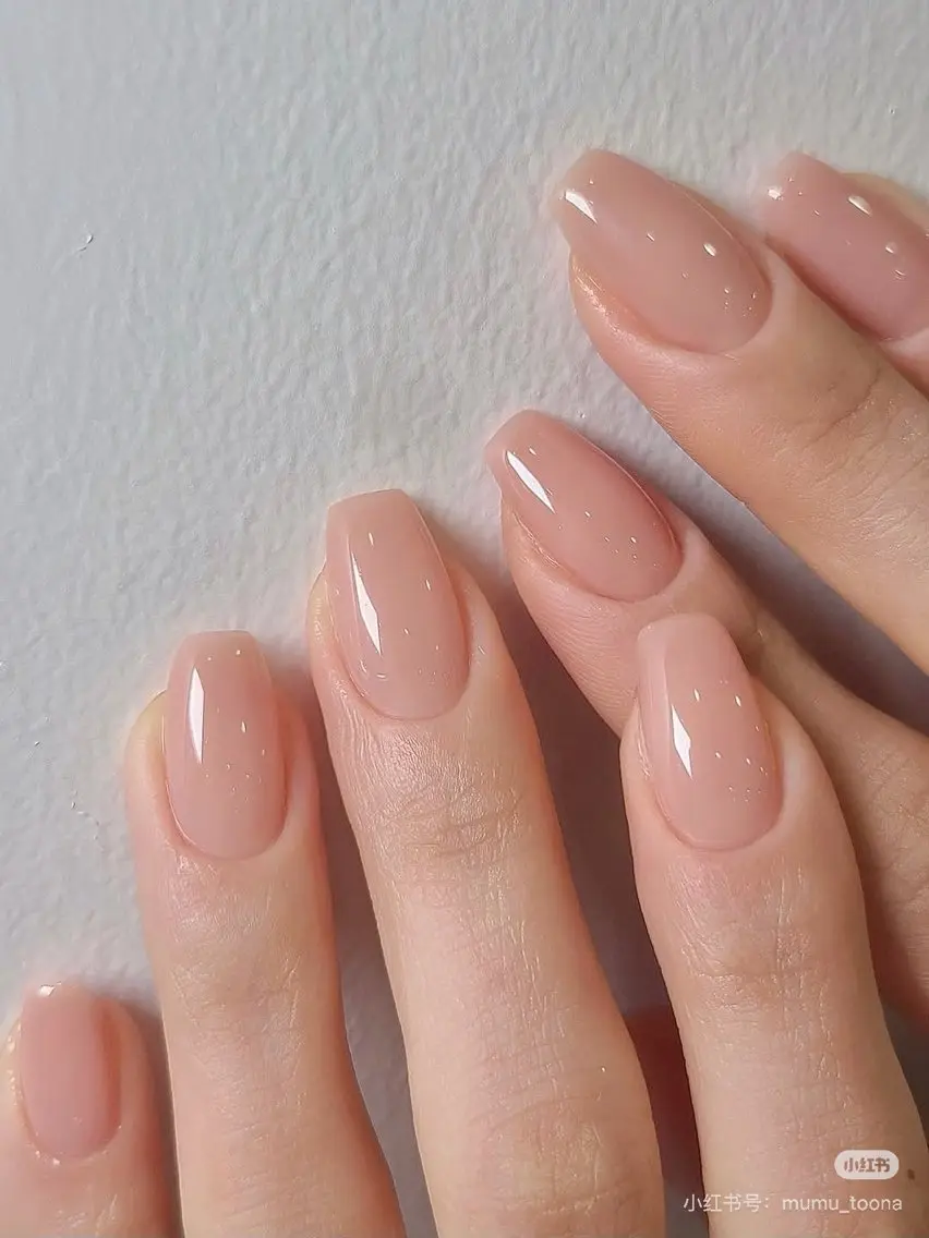 💅自爪ピカピカ☆ワンカラー《新規ジェルオフ無料》の写真