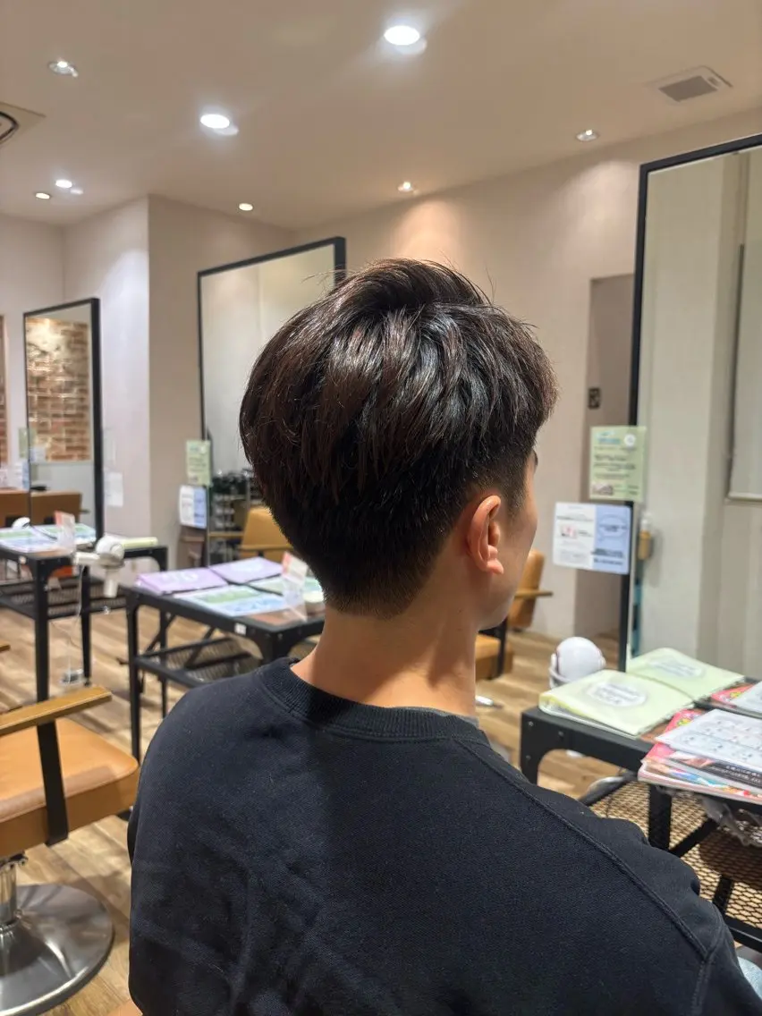 メンズ 刈り上げ Rudder 牛嶋のヘアスタイル