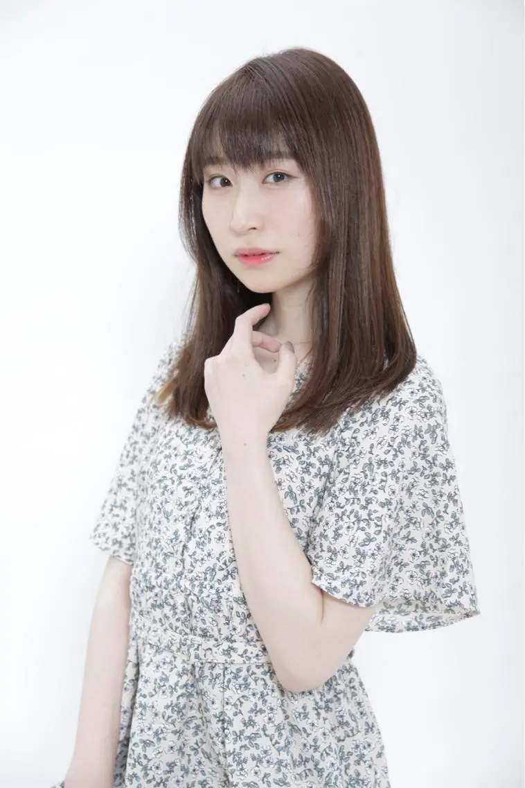 《5月限定》朝が楽にスタイリングできるサラサラ縮毛矯正メニューと補修トリートメントにお家ケアアイテムもプレゼント!の写真