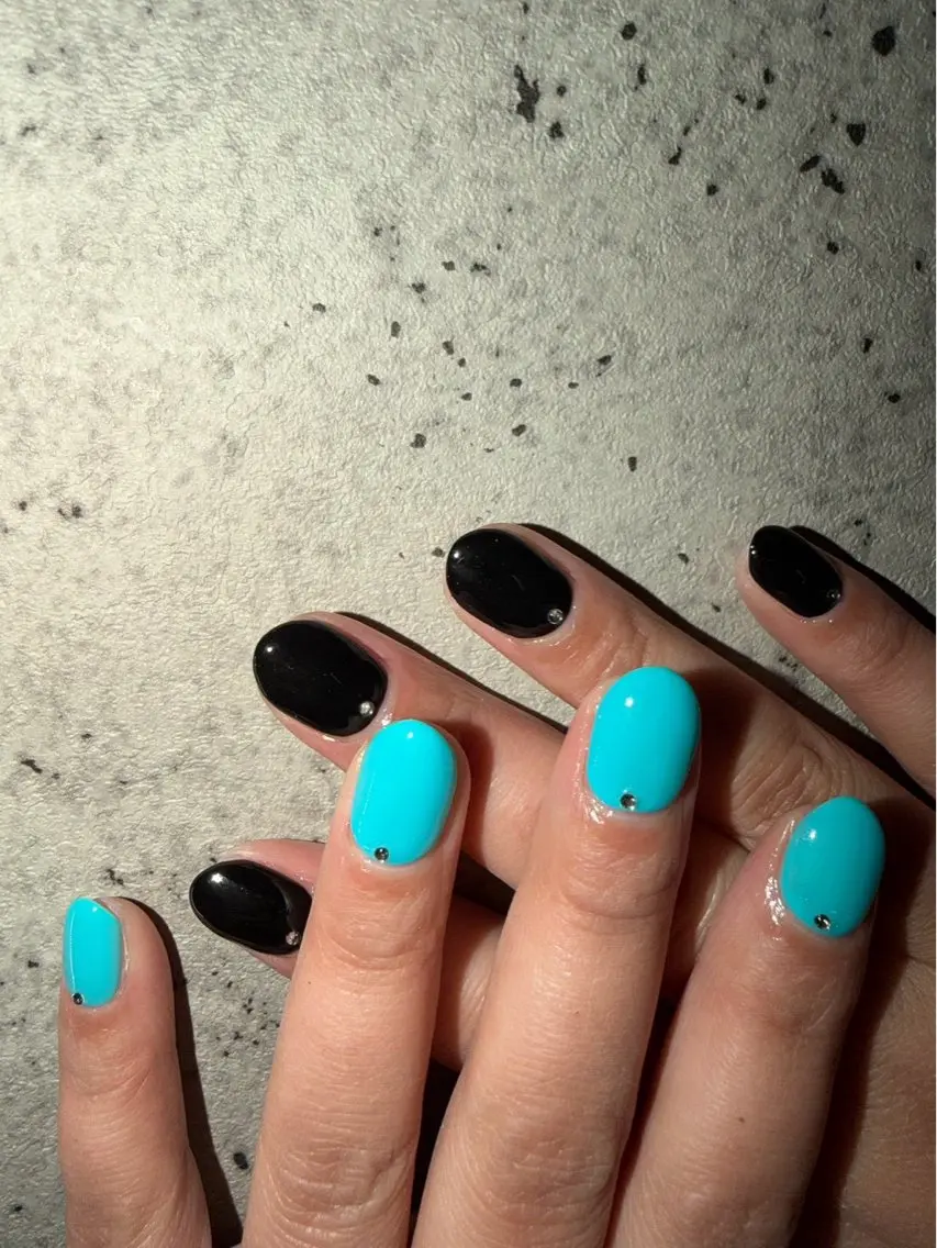オフ🈶 【GEL】★ ONECOLOR or MAGNET or FLASH ★の写真