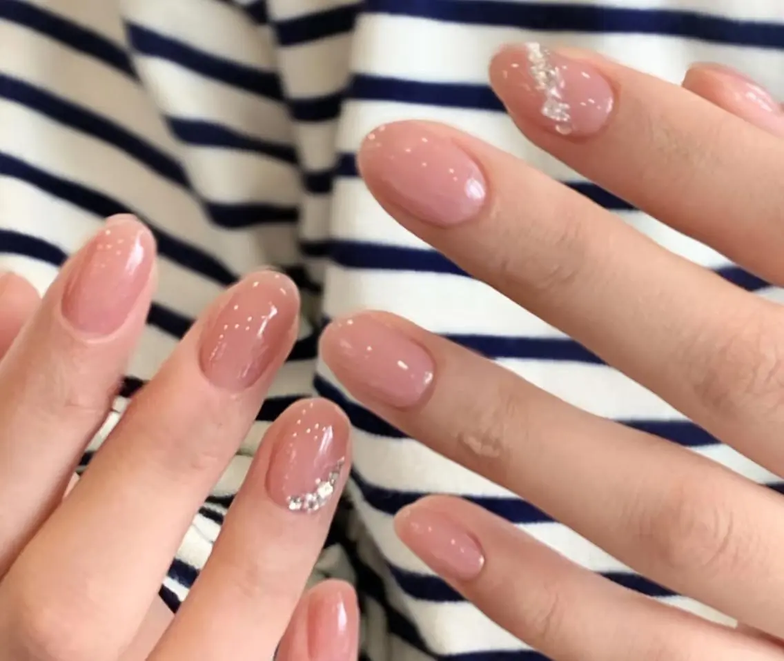 ネイル ハンドネイル エリ🫧 nail池袋東口のネイルデザイン