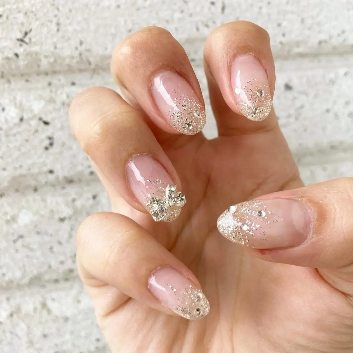 ネイル ラメ(グリッター) ラメグラデーション Emo nailのネイルデザイン