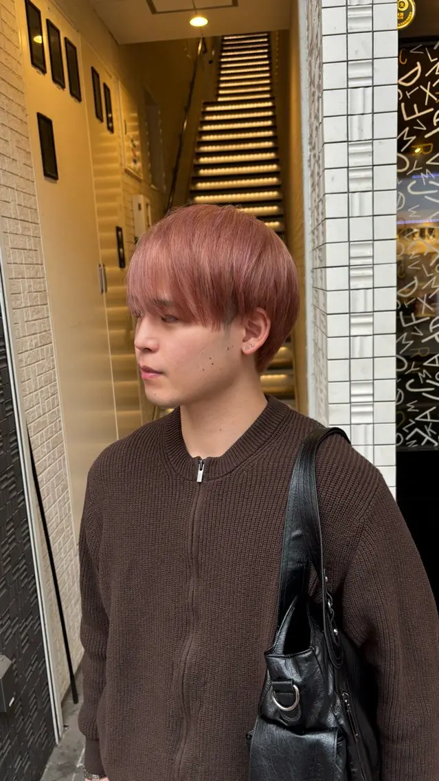 カラー メンズ メンズブリーチ ベージュカラー ブリーチ ピンクカラー ピンクベージュ カット ヘアカラー Lafith 熊本/ CHIHIROのヘアスタイル