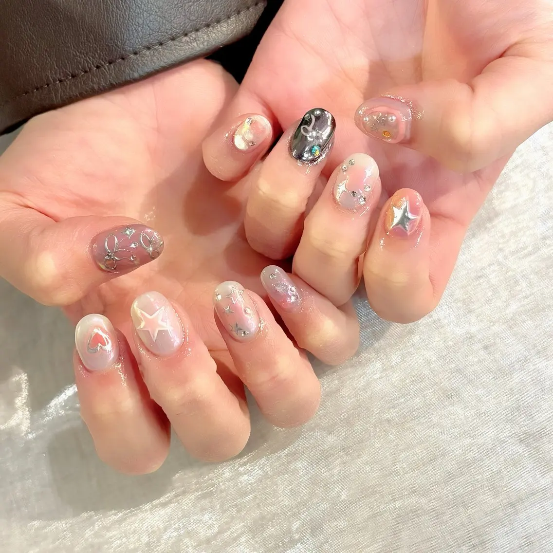 ネイル アートネイル ジェルネイル ミラーネイル ハンドネイル Chipie_ ayanoのネイルデザイン
