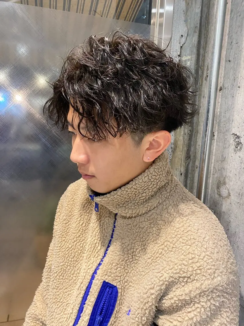 ショート パーマ メンズ カット パーマ メンズ得意です💥 ハユカといいます❗️のヘアスタイル