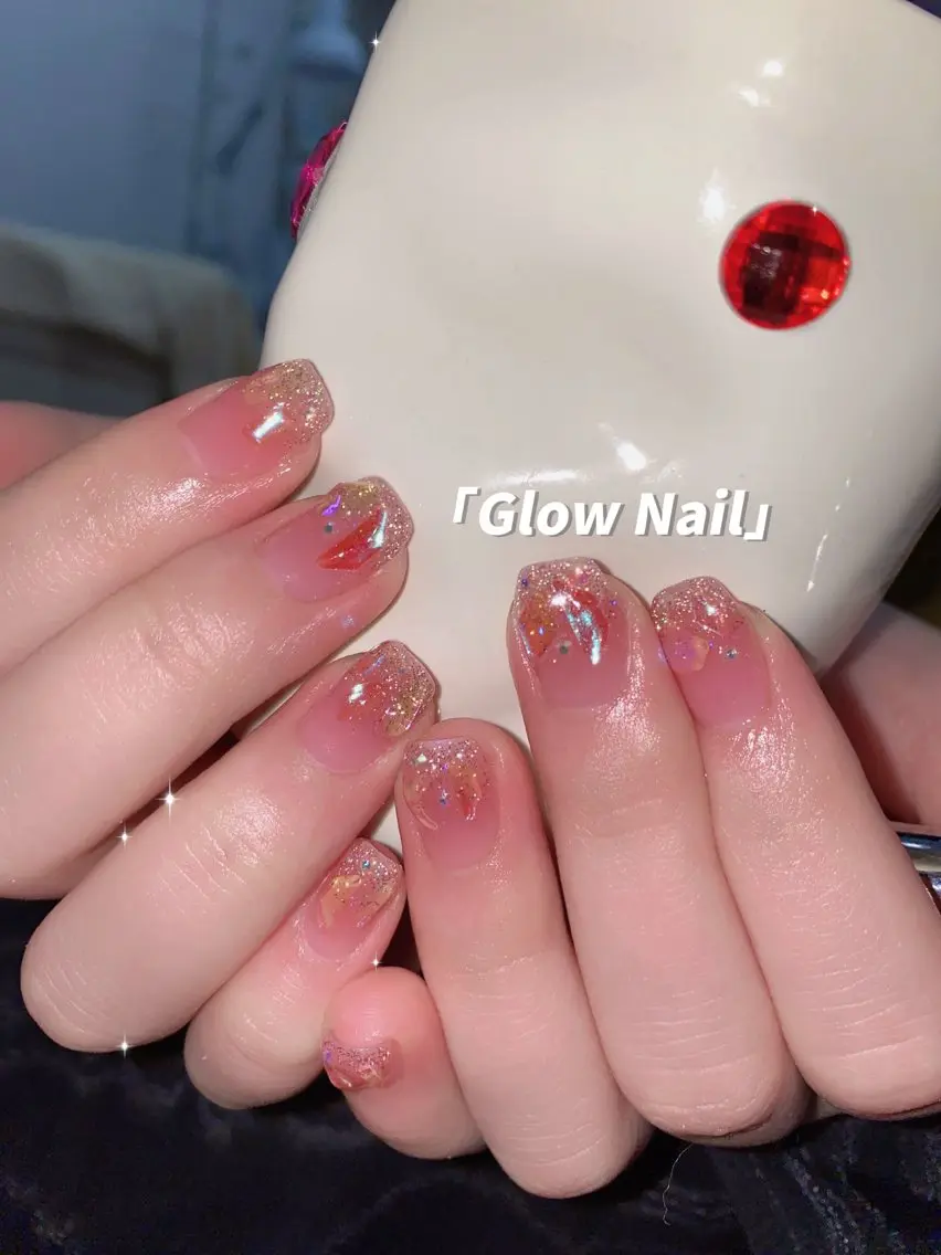ネイル ハンドネイル Glow Nail スカルプ専門店のネイルデザイン