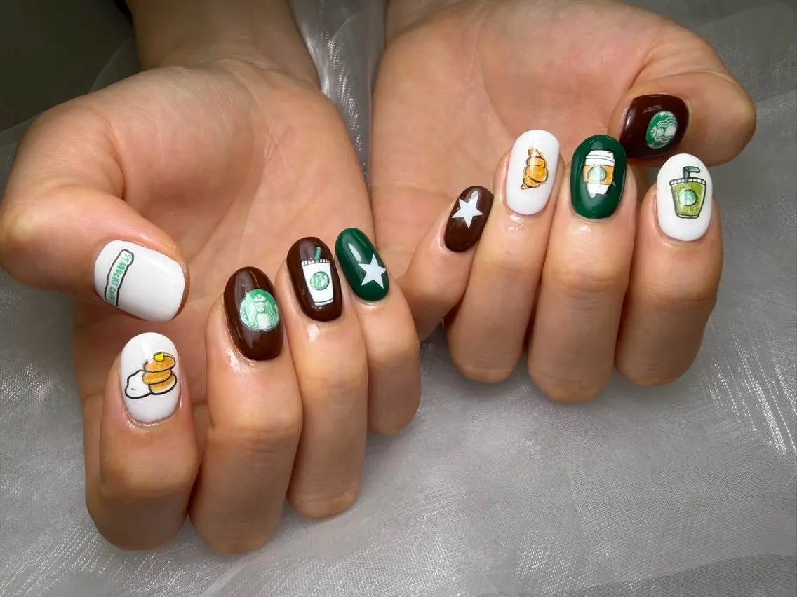 ネイル ハンドネイル Mana‪ ‪·͜· ❤︎‬のネイルデザイン