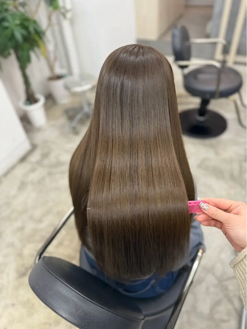 ロング カラー ヘアカラー itowa 🎀のヘアスタイル