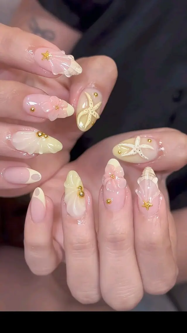 ネイル アートネイル オーロラネイル フレンチネイル ジェルネイル グラデーション Sora nail 長さ出し専門店のネイルデザイン