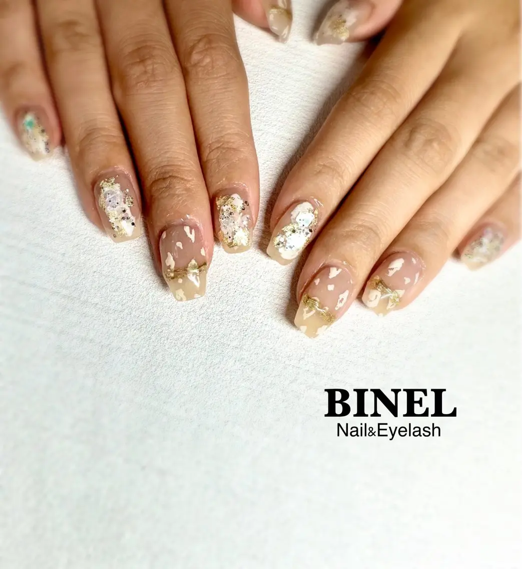 ネイル BINEL REINAのネイルデザイン