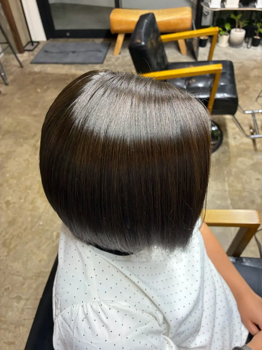 ショート ヘアカラー 谷口 円花のヘアスタイル