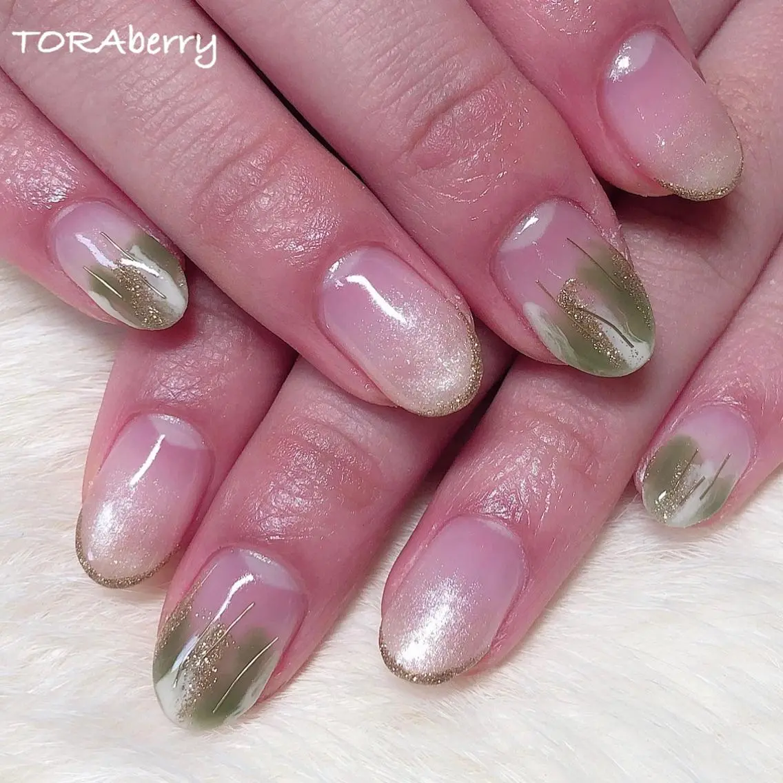 ネイル ニュアンスネイル ハンドネイル ネイリスト なつみのネイルデザイン