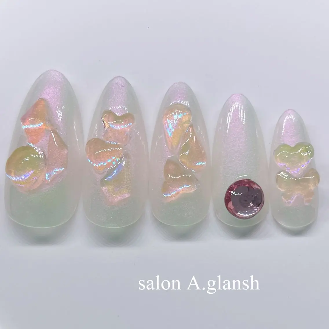 ネイル ハンドネイル ネイル&毛穴肌質改善 salon♪南森町のエステ・リラクイメージ