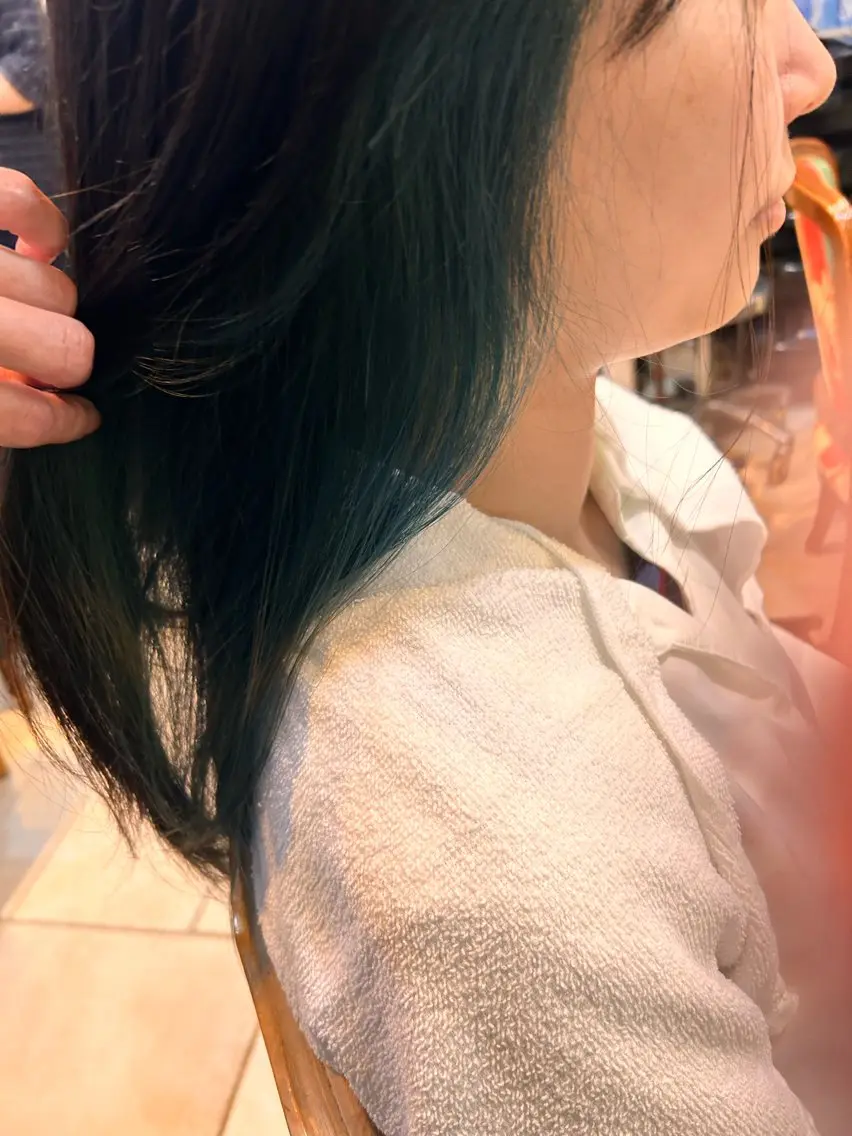ロング ヘアカラー 白髪ぼかしハイライト 🌈福士由美子のヘアスタイル
