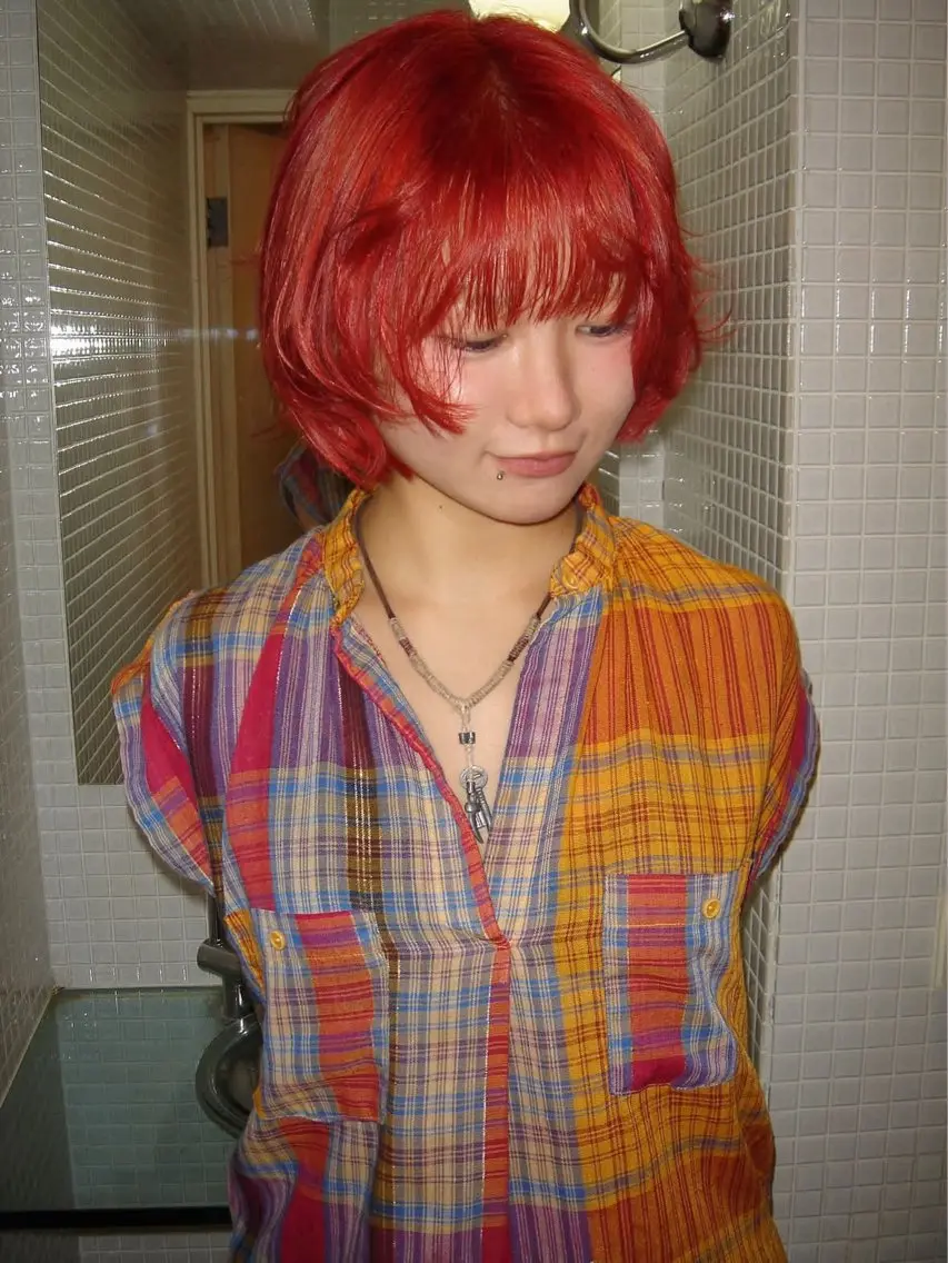 ショート カラー オレンジ 滝沢 ののかのヘアスタイル