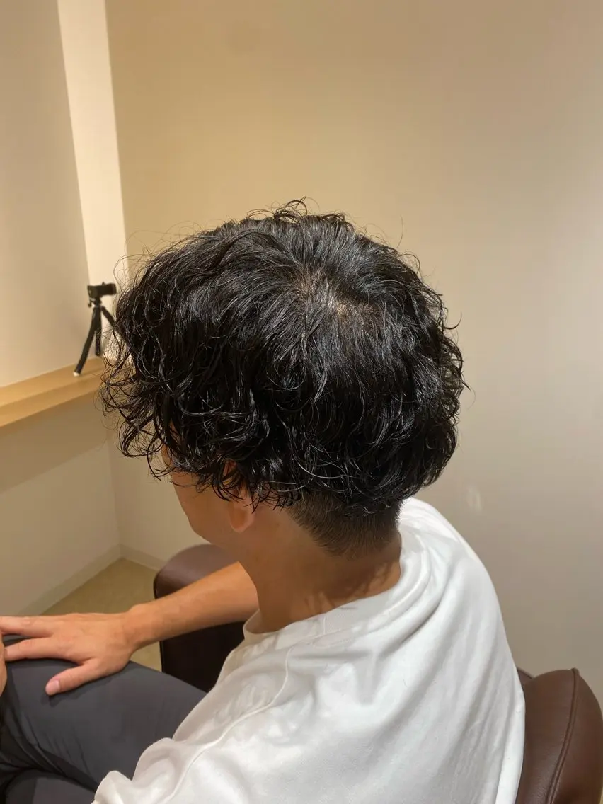 パーマ メンズ パーマ メンズパーマモデル 大募集中のヘアスタイル