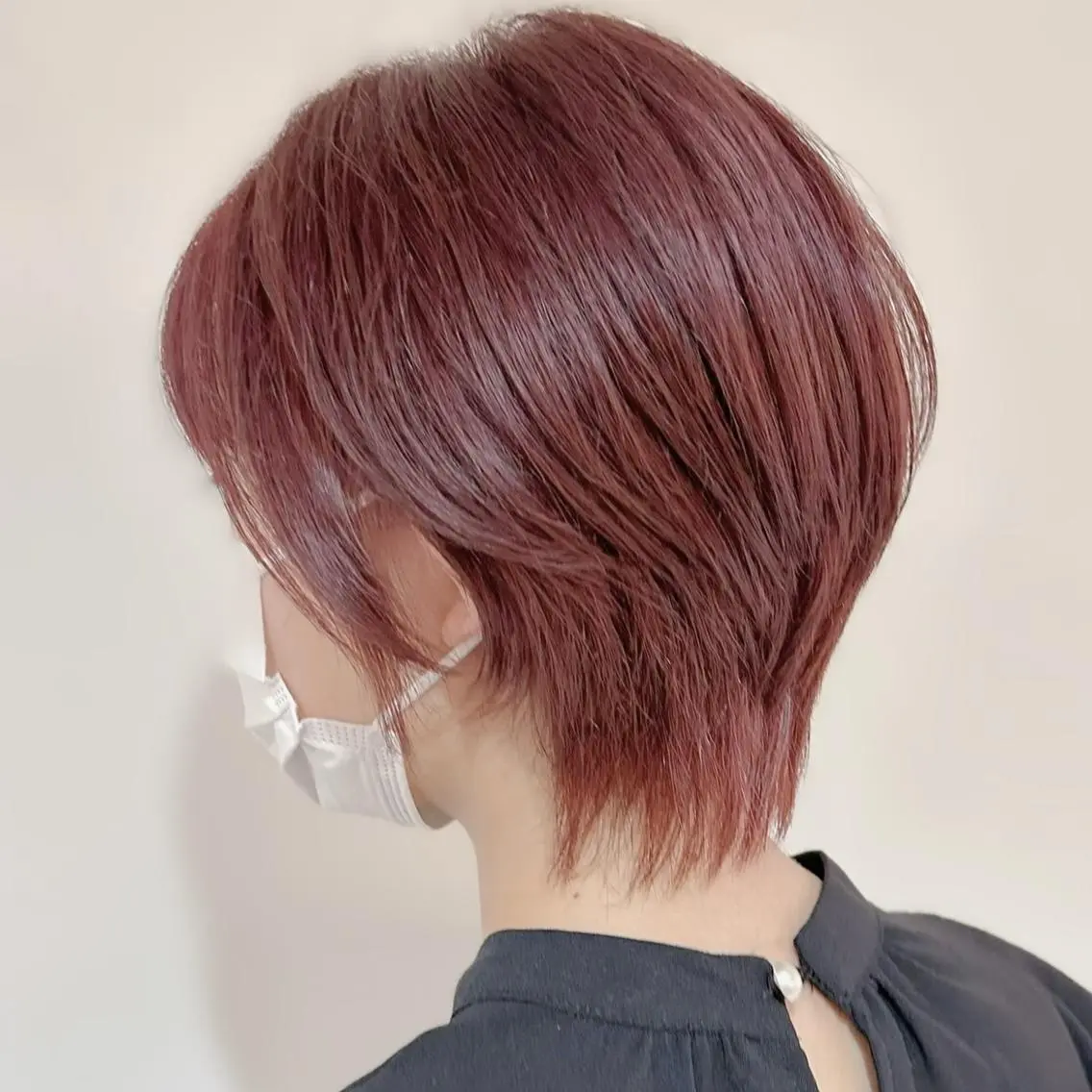 ショート カラー ブリーチ ダブルカラー ブリーチなしカラー レッドカラー くびれヘア カット ヘアカラー トリートメント ショートが上手い人/ 似合わせの達人/ロキのヘアスタイル